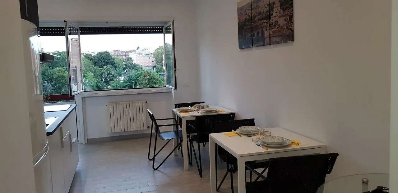In Rome Trastevere Rooms 0*,